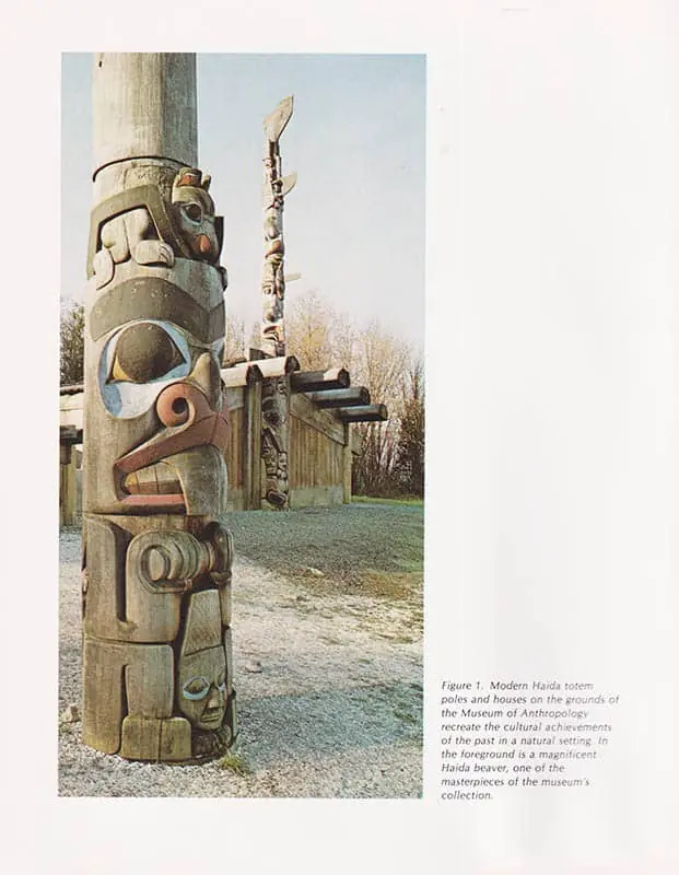 Halpin, Marjorie M TOTEM POLES an illustrated guide | Kanonerbjudande